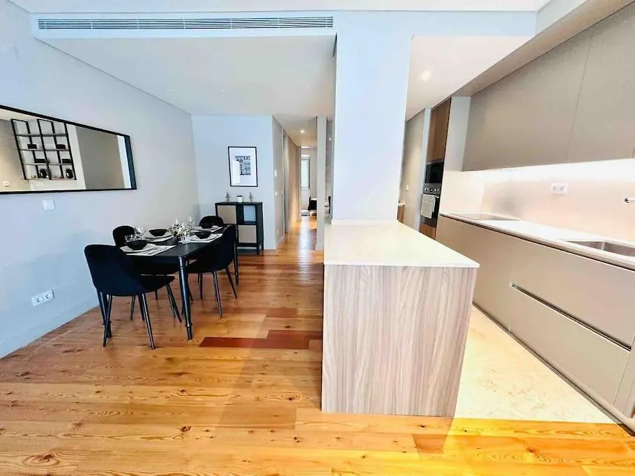 Lisbon Marques De Pombal Top Flat A Great Locations City Center-1