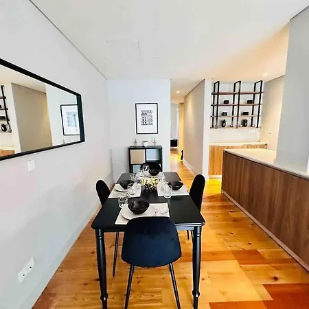 Lisbon Marques De Pombal Top Flat A Great Locations City Center-2
